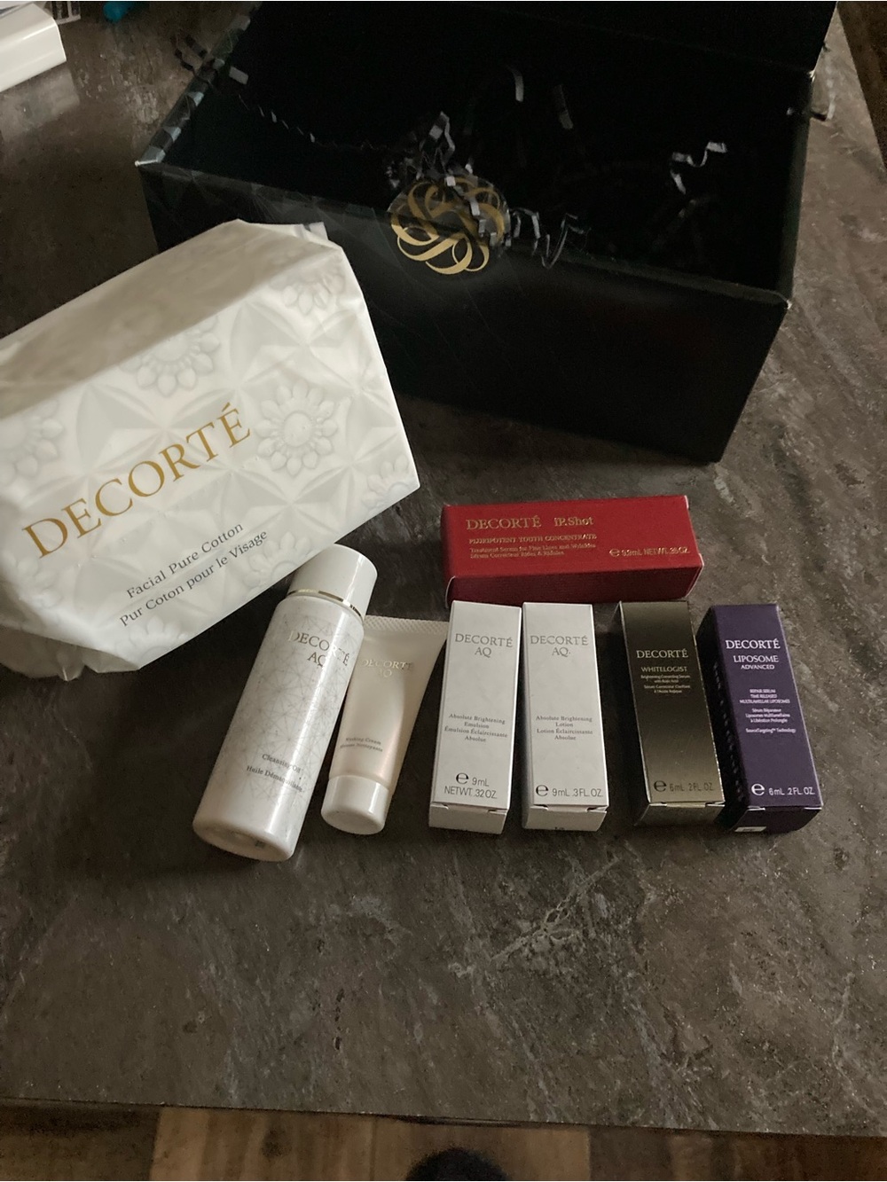 Decorte Skincare Gift Set